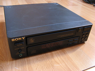 Sony CDP S37